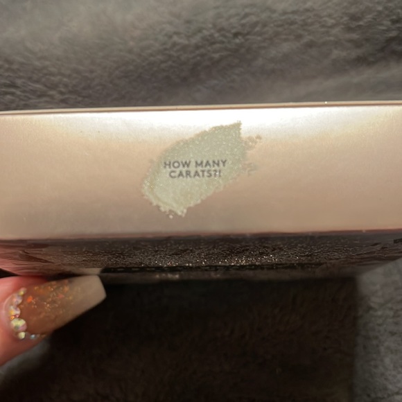 Fenty Diamond Bomb All-Over Diamond Veil qty 2 - Picture 4 of 6